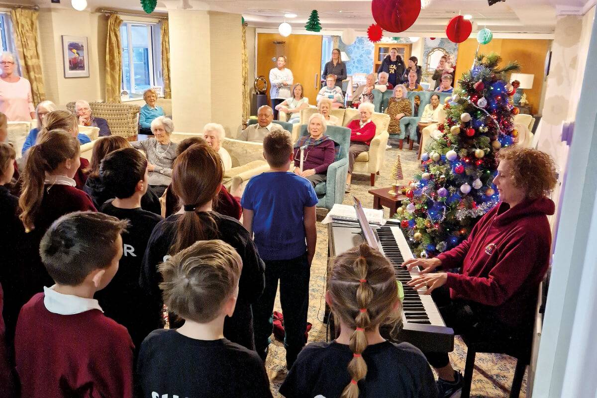 Featured image for “Schools Choir Brings Christmas Cheer”