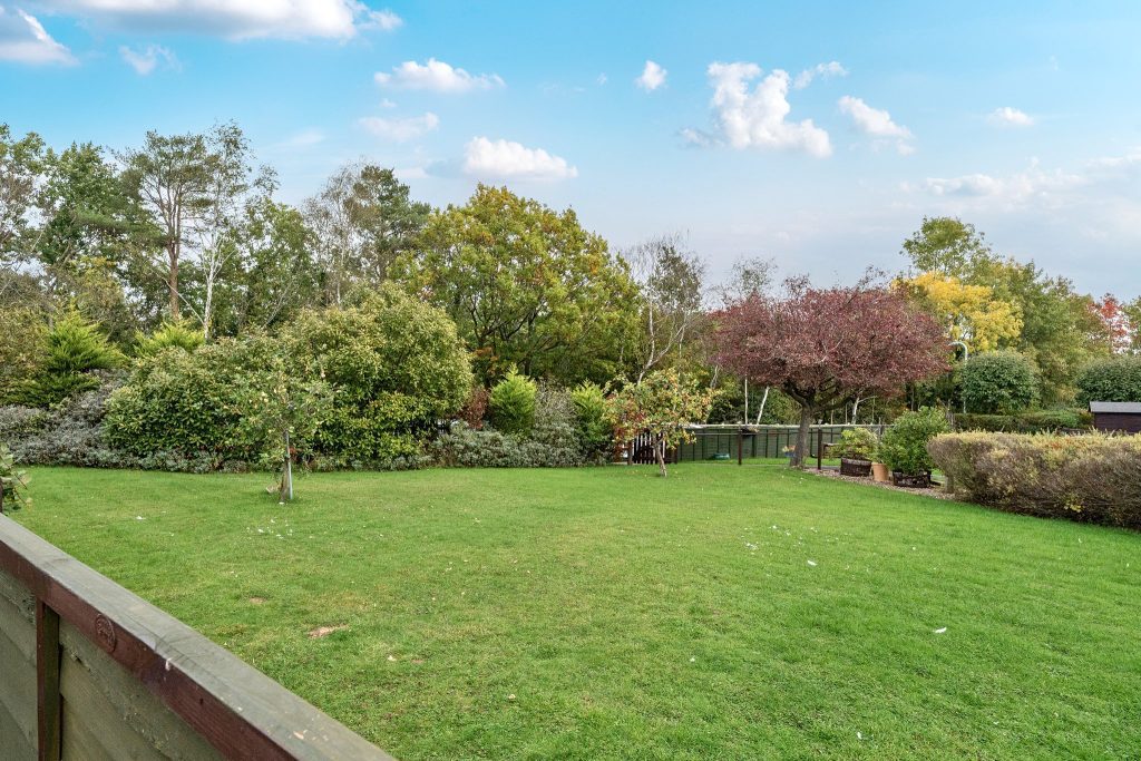 Plymouth Close, Redditch