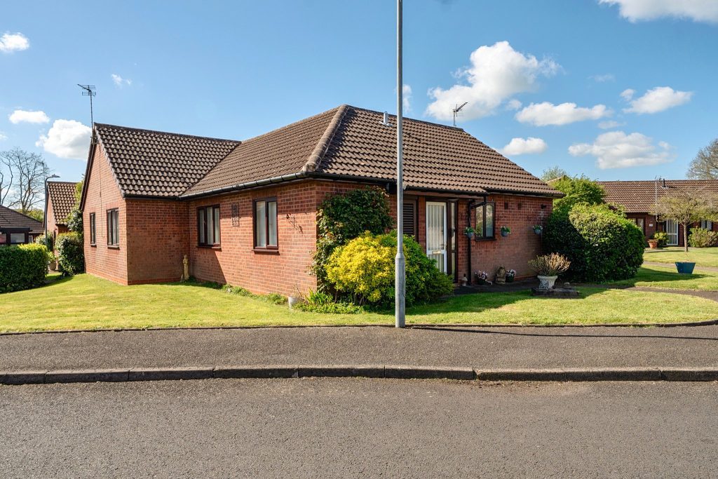 Plymouth Close, Redditch