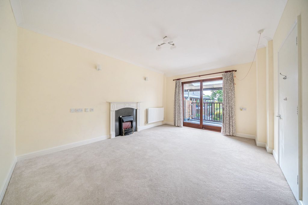 Emmbrook Court, Reading